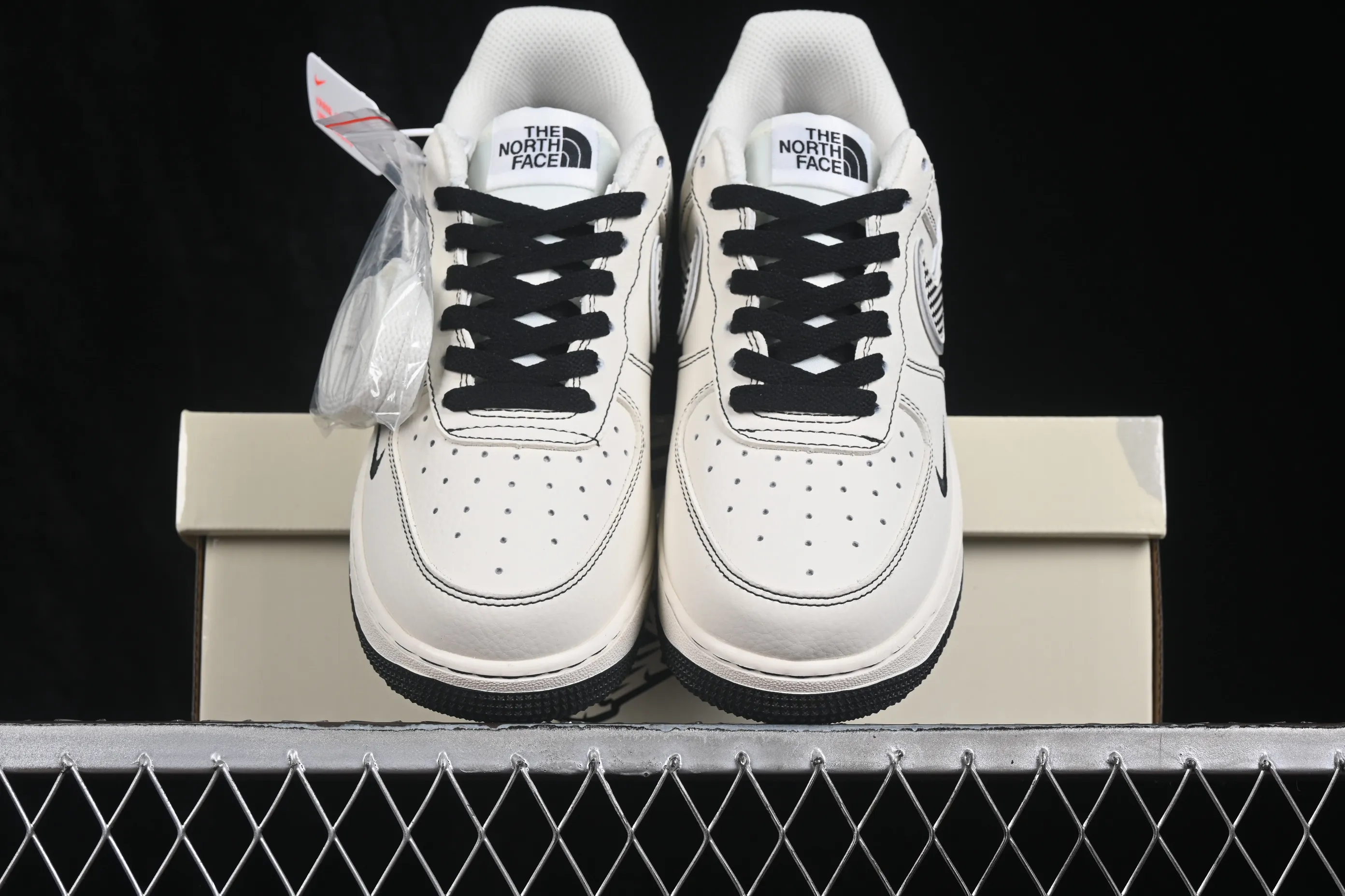All categories Nk Air Force 1 Air Force series Nk Air Force 1 Low Air Force low-top Nike Air Force 1'07 Low joint model Air Force 1 low-top casual sneakers DD1982-349